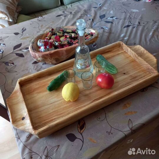 Поднос