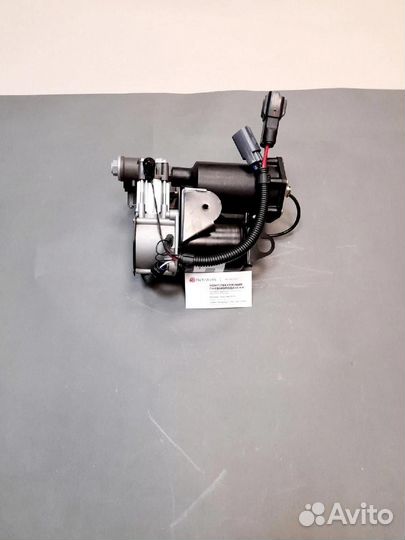 Компрессор Range Rover Sport L320 Hitachi