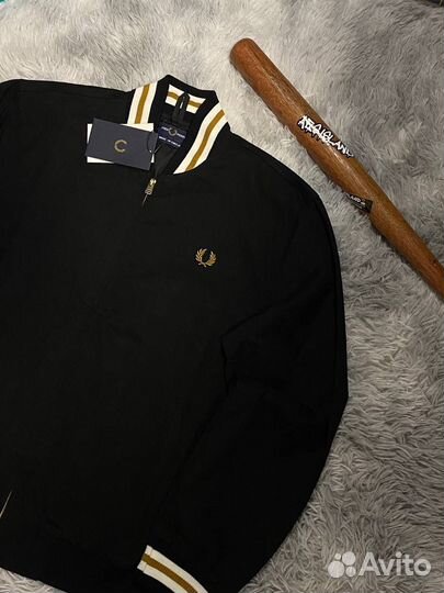 Бомбер Fred Perry