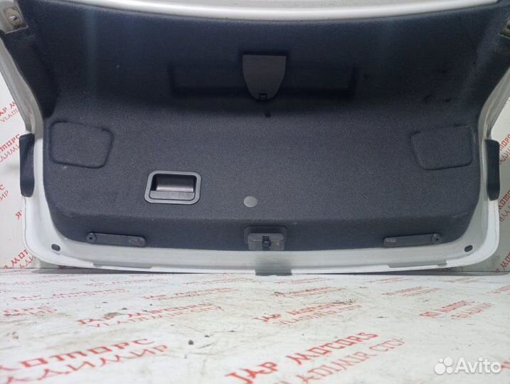 Крышка багажника Audi A6 C7 седан 2.8 CHV 2012