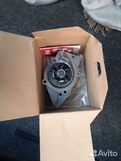 Водяная помпа peugeot 406