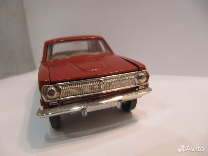 Волга газ 24 А14 Бордовый цвет