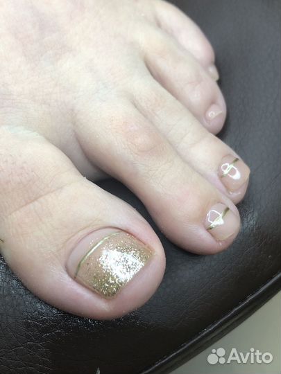 Маникюр и педикюр