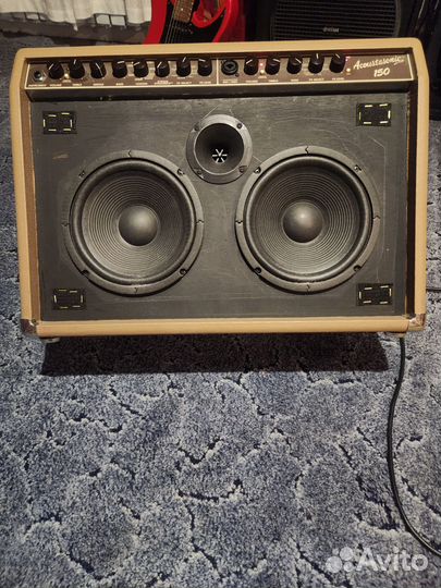 Гитарный комбоусилитель fender