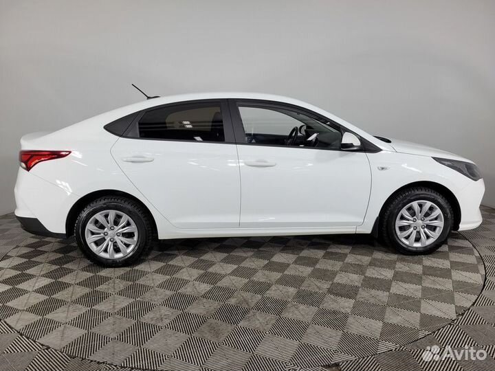 Hyundai Solaris 1.6 AT, 2020, 43 412 км