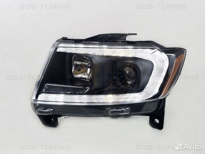 Фара Jeep Grand Cherokee WK2 (2010-2013)