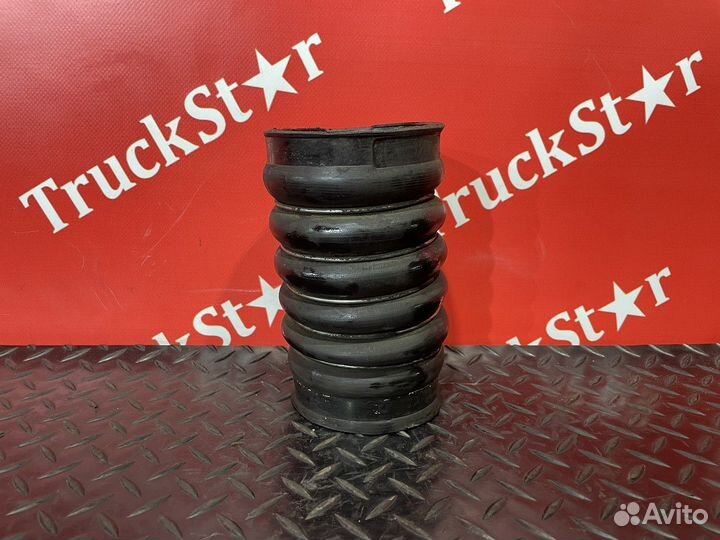 Патрубок интеркулера