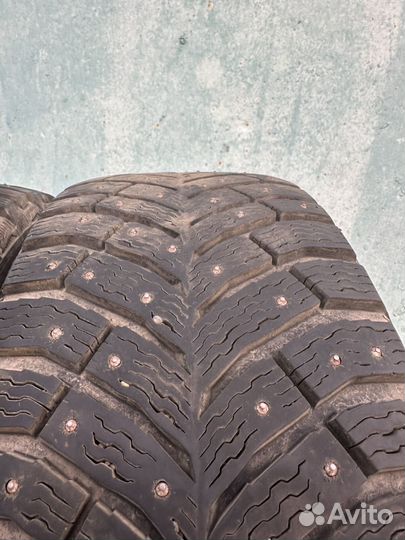 Michelin X-Ice North 4 205/55 R16