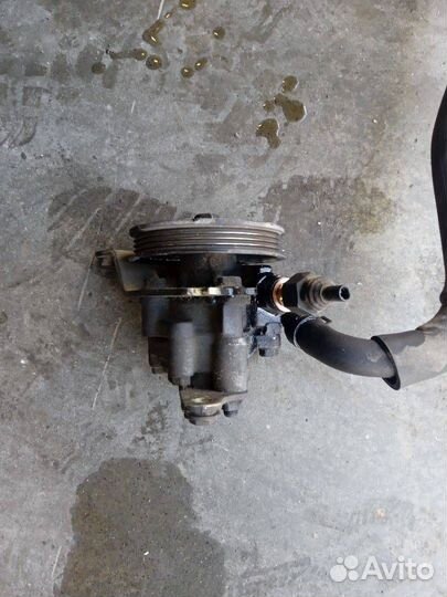 Насос гидроусилителя руля Toyota Alphard MNH15W