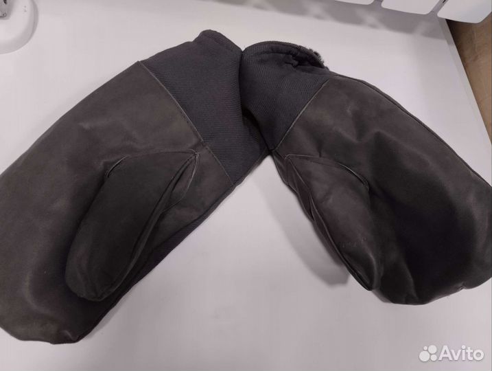 Рукавицы меховые с кожаным наладонником