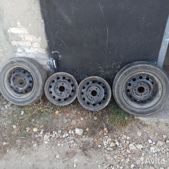 Диск r 14 штампованный