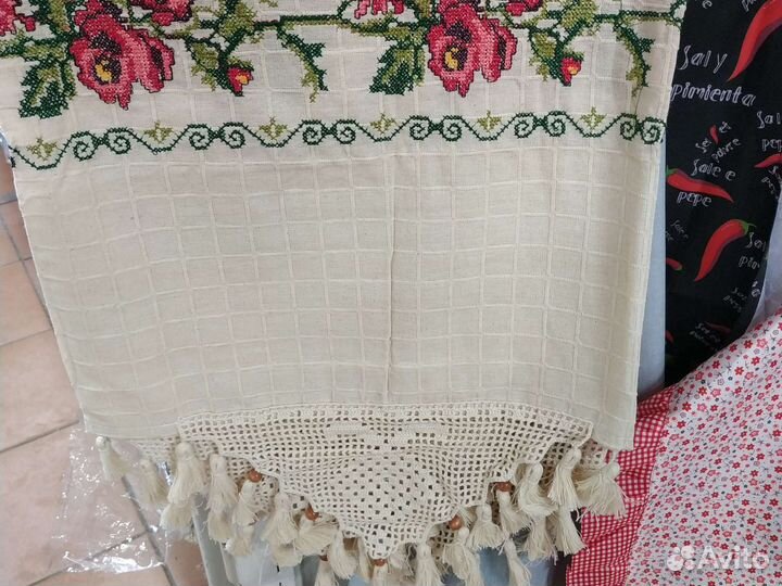 Скатерть круглая лен вышивка крестом и шторы