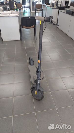 Электросамокат Xiaomi Mi Electric Scooter 1S