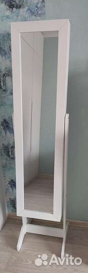 Зеркало напольное со шкафчиком