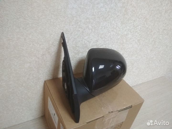 Зеркало левое Kia Rio c 2011 по 2017 г.в