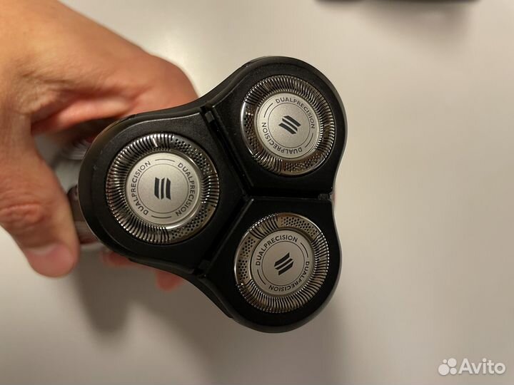 Бритва электрическая Philips RQ1175