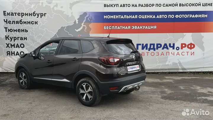 Дефлектор воздушный центральный правый Renault Kap