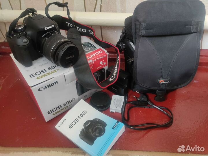 Зеркальный фотоаппарат canon 600d