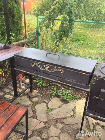 Мангал с крышей