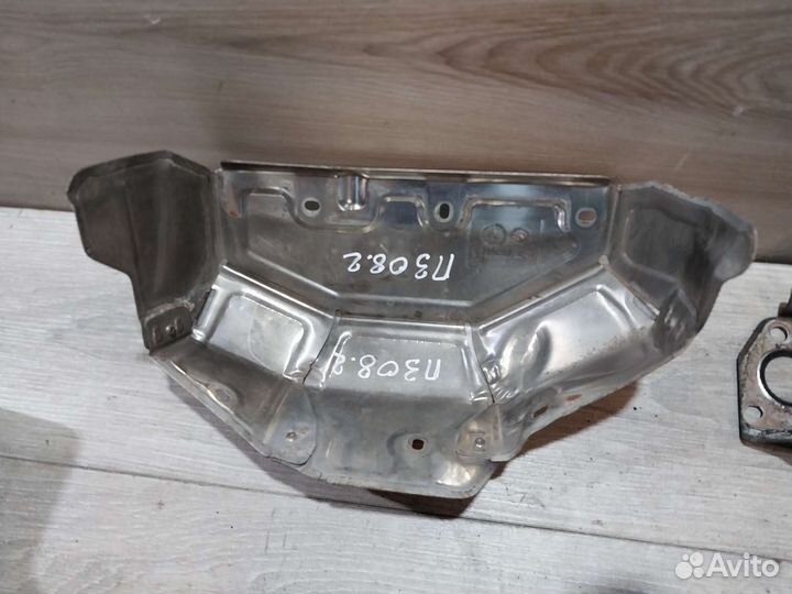 Защита коллектора Peugeot 308 тепловой экран