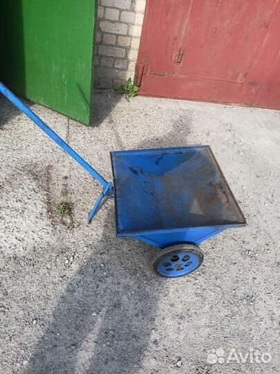 Тележка садовая