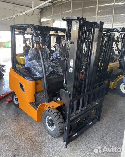 Вилочный погрузчик TFN CPD15-AEY2, 2023