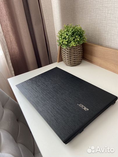 Ноутбук Acer aspire F15