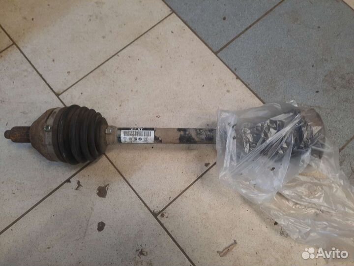 Привод передний левый VW Polo(10-20) 1.6л 