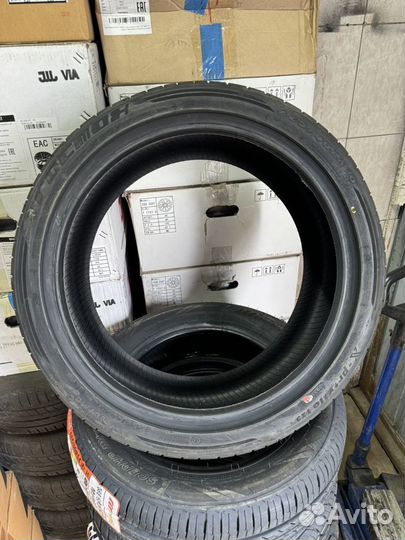 Tracmax X-Privilo TX3 225/40 R18