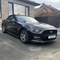 Ford Mustang 2.3 AT, 2015, 76 000 км, с пробегом, цена 2 800 000 руб.