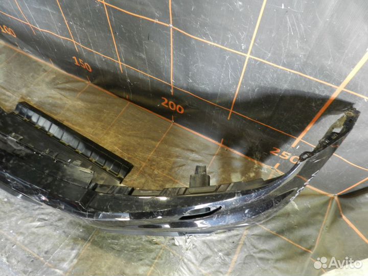 Бампер передний - Volkswagen Tiguan