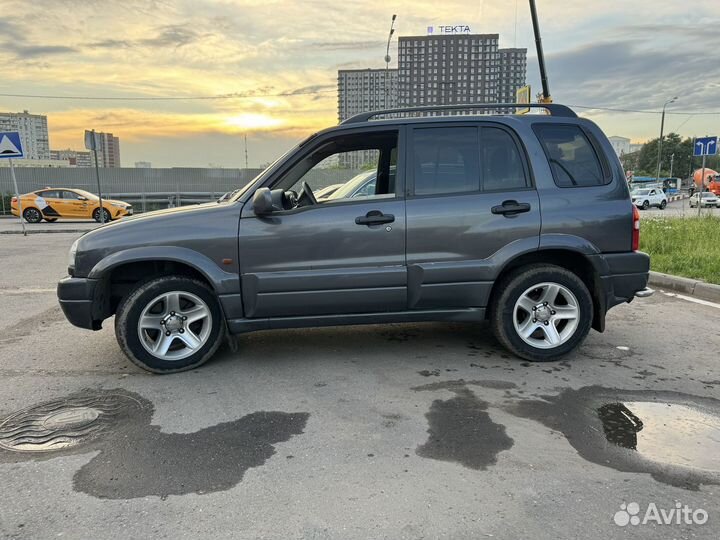 Suzuki Grand Vitara 2.5 AT, 2004, 190 000 км