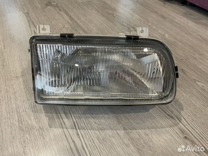 Фара правая Skoda Felicia