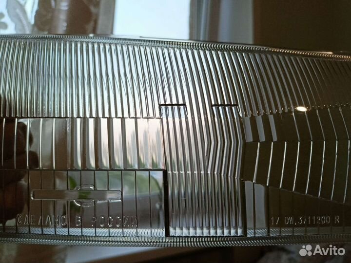 Стекло передней фары Правое Нексия Н100