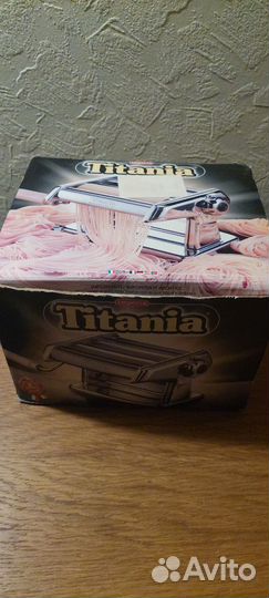 Лапшерезка Titania, Италия