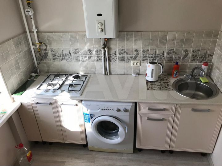 1-к. квартира, 32 м², 4/5 эт.