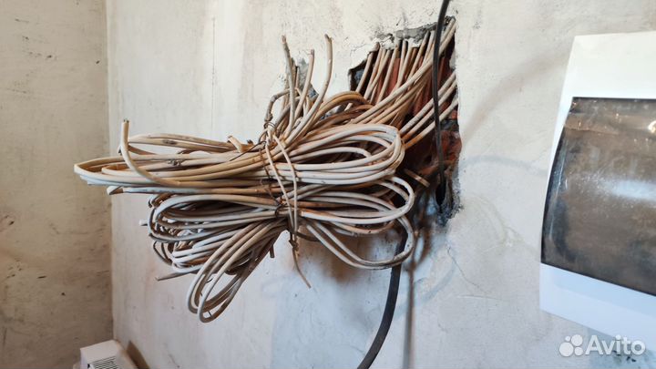 Услуги электрика выезд на дом