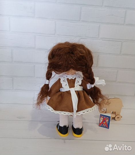 Кукла школьница