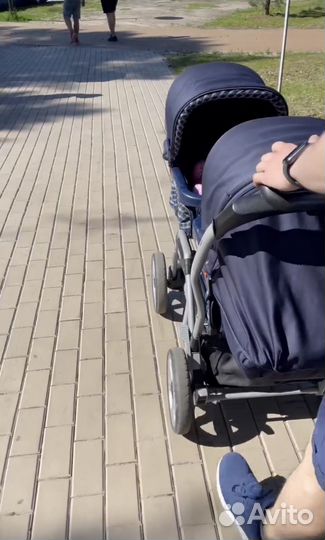 Коляска для двойни и погодок Peg Perego Duette