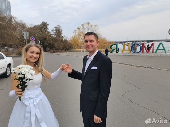 Ведущий (тамада) и ди-джей на выпускной, свадьбу