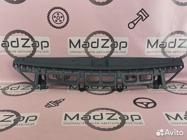 Накладка замка капота Solaris 2 2017 - 2020