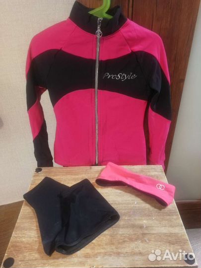 Костюм для тренировок фигурное катание