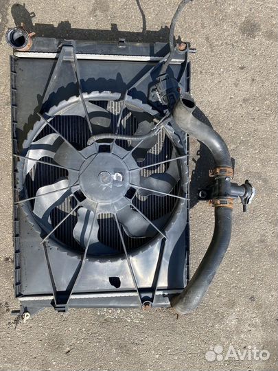 Диффузор радиатора Kia Soul AM В сборе с радиаторо