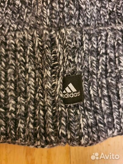 Шапка вязаная 