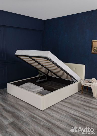 Кровать матрас и подъемный механизм 200х200