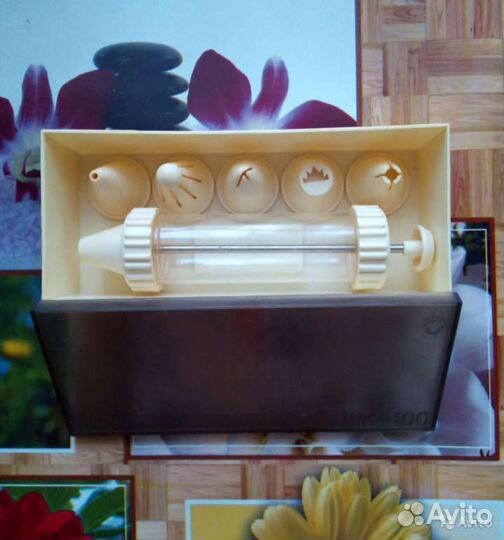 Банки.Бутылки.Горшки.Шприц.Набор для специй,др