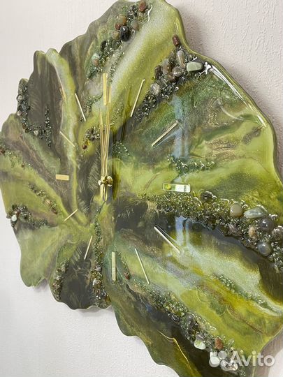 Картины из эпоксидной смолы. Часы настенные