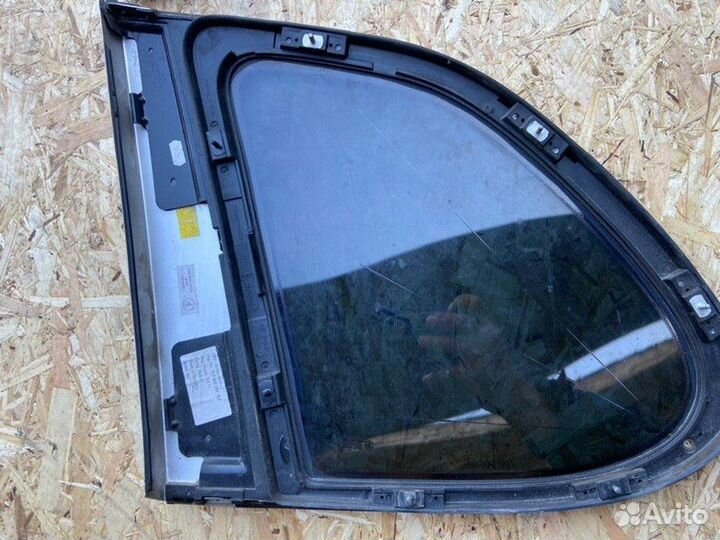 Форточка кузова Porsche Cayenne 955 4.5 turbo 2004