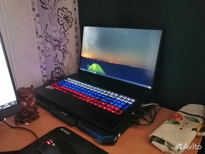 Игровой ноутбук msi GF75 Thun 10UEK