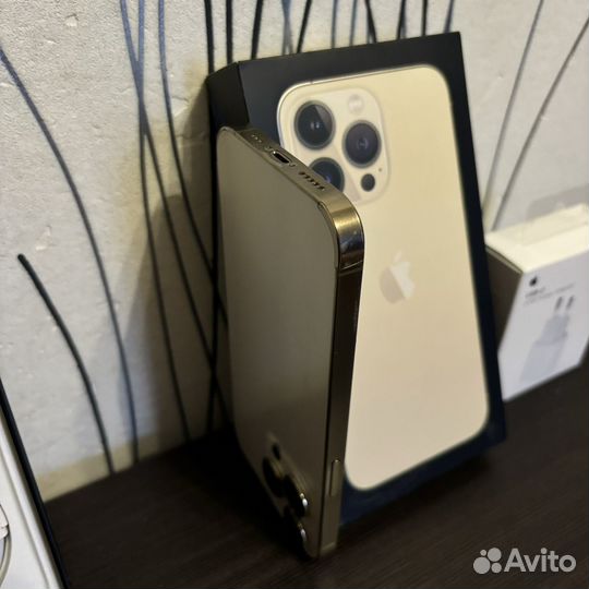 iPhone 13 Pro, 256 ГБ